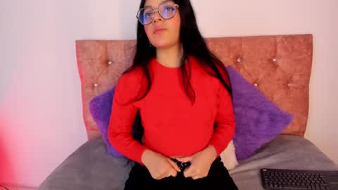 Snapshot of lana_dol chatting on January 24, 2025, 12:20 pm ... . . ... online show from January 24, 2025, 12:20 pm