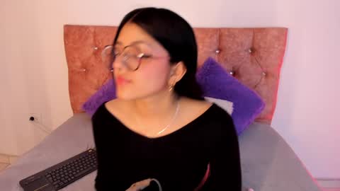 Snapshot of lana_dol chatting on January 27, 2025, 12:26 pm ... . . ... online show from January 27, 2025, 12:26 pm