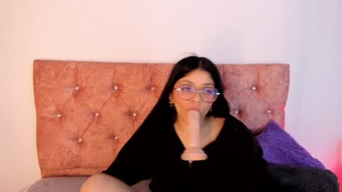 Snapshot of lana_dol chatting on February 3, 2025, 3:17 pm ... . . ... online show from February 3, 2025, 3:17 pm