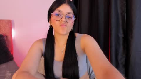 Snapshot of lana_dol chatting on February 6, 2025, 12:37 pm ... . . ... online show from February 6, 2025, 12:37 pm