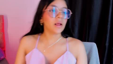 Snapshot of lana_dol chatting on February 19, 2025, 12:00 pm ... . . ... online show from February 19, 2025, 12:00 pm