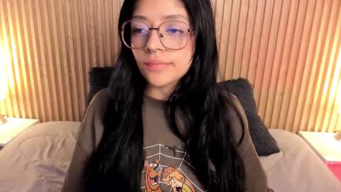 Snapshot of lana_dol chatting on September 10, 2025, 12:16 pm ... . . ... online show from September 10, 2025, 12:16 pm