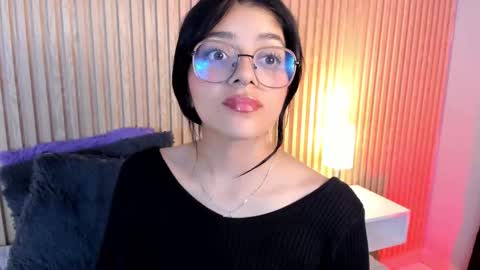 Snapshot of lana_dol chatting on September 19, 2025, 4:07 pm ... . . ... online show from September 19, 2025, 4:07 pm