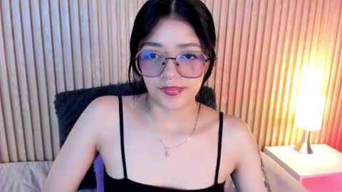 Snapshot of lana_dol chatting on September 24, 2025, 1:03 pm ... . . ... online show from September 24, 2025, 1:03 pm
