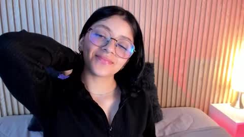 Snapshot of lana_dol chatting on September 26, 2025, 4:33 pm ... . . ... online show from September 26, 2025, 4:33 pm