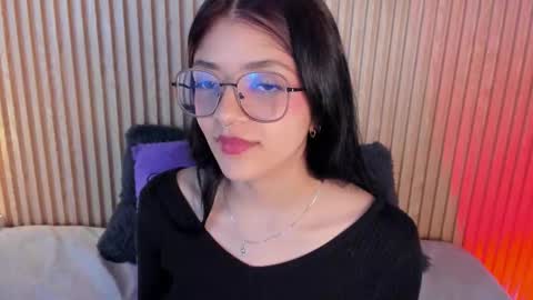 Snapshot of lana_dol chatting on October 17, 2025, 12:52 pm ... . . ... online show from October 17, 2025, 12:52 pm