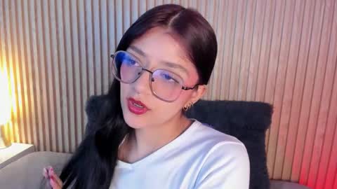 Snapshot of lana_dol chatting on October 18, 2025, 2:29 pm ... . . ... online show from October 18, 2025, 2:29 pm