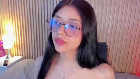 Snapshot of lana_dol chatting on October 20, 2025, 1:00 pm ... . . ... online show from October 20, 2025, 1:00 pm