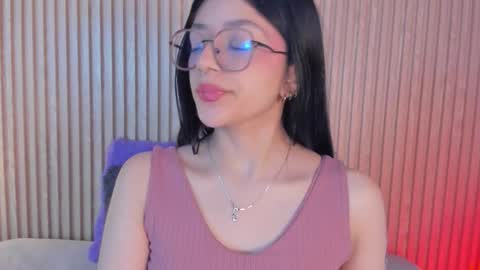 Snapshot of lana_dol chatting on November 4, 2025, 12:48 pm ... . . ... online show from November 4, 2025, 12:48 pm