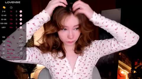 Snapshot of lanablu_ chatting on September 17, 2025, 2:24 am Lana online show from September 17, 2025, 2:24 am