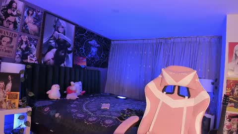 Snapshot of lanakyutt chatting on January 17, 2025, 2:08 am L A N A online show from January 17, 2025, 2:08 am