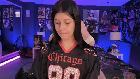 Snapshot of lanakyutt chatting on September 25, 2025, 7:06 pm L A N A online show from September 25, 2025, 7:06 pm