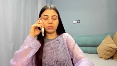 Lana online show from October 27, 2025, 3:38 pm