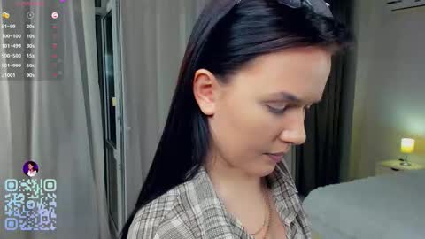 Snapshot of lanamellado chatting on December 13, 2025, 7:53 pm Emily - online show from December 13, 2025, 7:53 pm