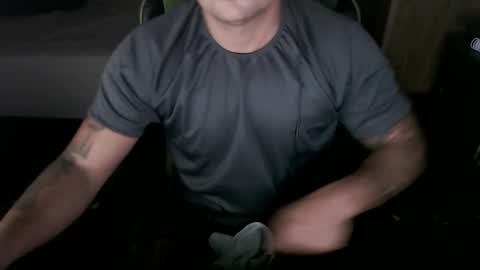 Snapshot of landaw chatting on December 6, 2024, 5:11 pm Landaw online show from December 6, 2024, 5:11 pm