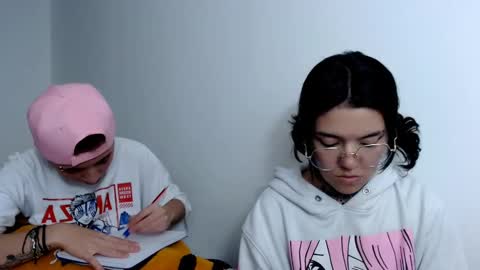 Snapshot of lannie_gonzales chatting on February 12, 2025, 1:19 am LANNIE   online show from February 12, 2025, 1:19 am