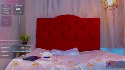 Snapshot of lara_brunette chatting on March 3, 2025, 11:35 pm Lara Brunette  online show from March 3, 2025, 11:35 pm