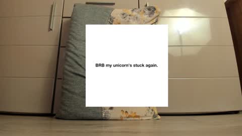 Snapshot of laracara chatting on December 5, 2024, 8:22 am Lara online show from December 5, 2024, 8:22 am