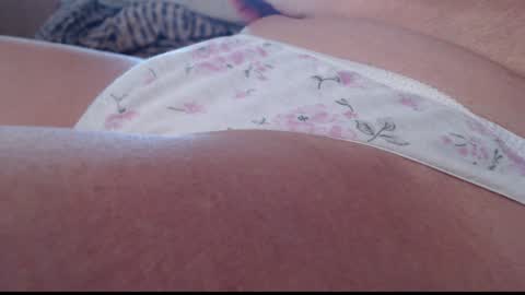 Snapshot of laralhotr chatting on January 14, 2025, 7:59 am laralhotr online show from January 14, 2025, 7:59 am