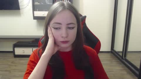 Snapshot of laralianna chatting on December 21, 2024, 8:32 pm Laralianna online show from December 21, 2024, 8:32 pm