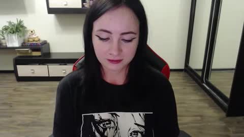 Snapshot of laralianna chatting on September 26, 2025, 4:00 pm Laralianna online show from September 26, 2025, 4:00 pm