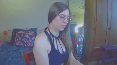 Snapshot of larawintersxxx chatting on March 9, 2025, 4:00 pm larawintersxxx online show from March 9, 2025, 4:00 pm