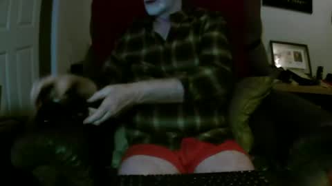 Snapshot of larbie chatting on December 13, 2025, 8:04 pm Larbie online show from December 13, 2025, 8:04 pm