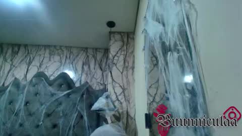 Snapshot of larissa01_ chatting on November 4, 2025, 2:21 am Lari online show from November 4, 2025, 2:21 am