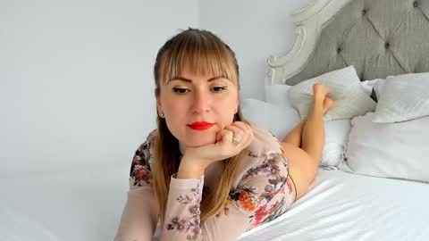 Snapshot of larissa4 chatting on February 28, 2025, 1:03 pm Larissa online show from February 28, 2025, 1:03 pm