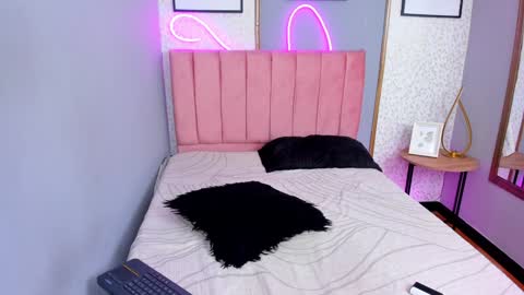 Snapshot of larissaevans chatting on January 20, 2025, 12:28 pm Valentina online show from January 20, 2025, 12:28 pm