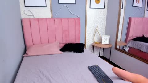 Snapshot of larissaevans chatting on January 27, 2025, 11:54 am Valentina online show from January 27, 2025, 11:54 am