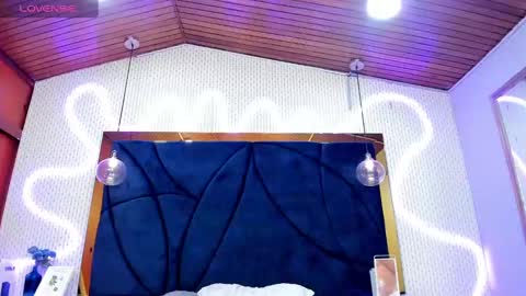 Snapshot of larissaevans chatting on February 25, 2025, 12:24 pm Valentina online show from February 25, 2025, 12:24 pm