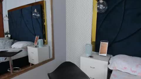 Snapshot of larissaevans chatting on October 30, 2025, 5:09 am Valentina online show from October 30, 2025, 5:09 am