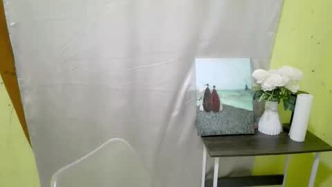 Snapshot of laspagera chatting on November 29, 2025, 6:22 pm Kendra online show from November 29, 2025, 6:22 pm