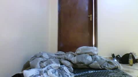 Snapshot of last_barbie chatting on November 19, 2025, 12:38 pm Last barbie online show from November 19, 2025, 12:38 pm