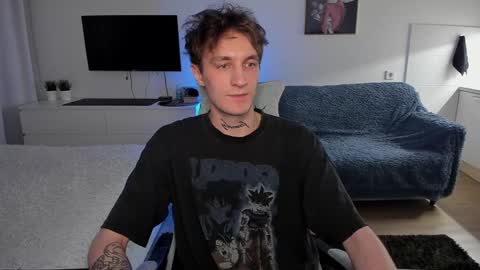 Snapshot of lastnight4you chatting on December 10, 2024, 7:43 pm acie online show from December 10, 2024, 7:43 pm