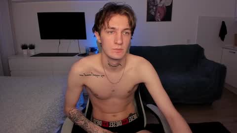 Snapshot of lastnight4you chatting on January 3, 2025, 4:44 am acie online show from January 3, 2025, 4:44 am