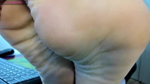 Snapshot of latin__curly chatting on December 8, 2024, 1:02 am Afrodita online show from December 8, 2024, 1:02 am