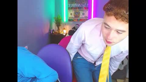 Snapshot of latin_boysxxx_ chatting on October 26, 2025, 1:33 am latin_boysxxx_ online show from October 26, 2025, 1:33 am