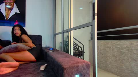 Snapshot of latin_couple77 chatting on January 25, 2025, 6:23 am Sara y Andy online show from January 25, 2025, 6:23 am