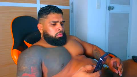 Snapshot of latinhot202423 chatting on October 24, 2025, 9:22 pm blackBear online show from October 24, 2025, 9:22 pm