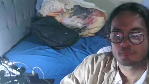 latinincognito online show from September 12, 2025, 5:51 am