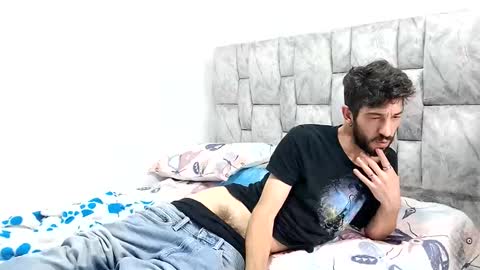 latinlustandfrenchkiss online show from November 24, 2025, 6:51 pm