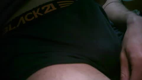 Snapshot of latinman1213 chatting on October 5, 2025, 11:02 pm latinman1213 online show from October 5, 2025, 11:02 pm