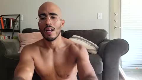 Snapshot of latinomixedbbc chatting on September 15, 2025, 2:50 pm latinomixedbbc online show from September 15, 2025, 2:50 pm