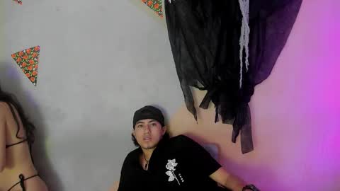 Snapshot of laura_and_kevin chatting on November 14, 2025, 2:38 pm laura_and_kevin online show from November 14, 2025, 2:38 pm