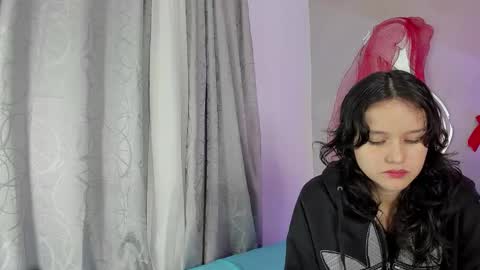 Snapshot of laura_and_kevin chatting on November 29, 2025, 11:08 pm laura_and_kevin online show from November 29, 2025, 11:08 pm