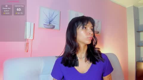 Snapshot of laura_aristizabal_19 chatting on November 12, 2025, 12:49 pm Laura online show from November 12, 2025, 12:49 pm