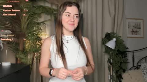 Snapshot of laura_mutti chatting on November 24, 2025, 3:45 pm Samantha online show from November 24, 2025, 3:45 pm