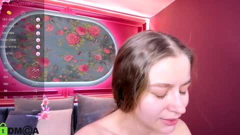 Snapshot of laura_pudd chatting on January 12, 2025, 6:59 pm Laura online show from January 12, 2025, 6:59 pm